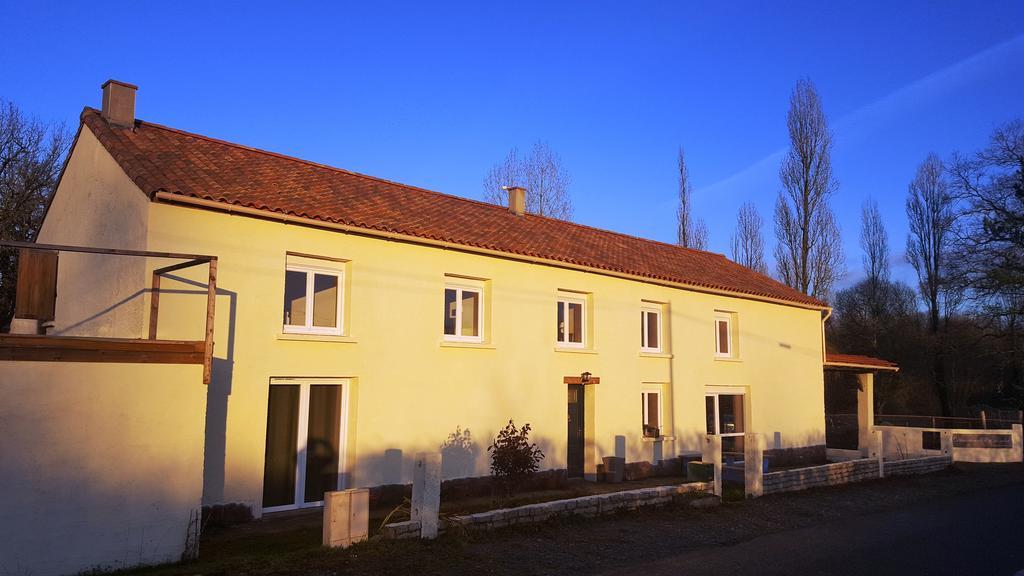 Domaine De L'Etanchet Hotell Saint-Hilaire-le-Vouhis Eksteriør bilde